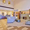 Отель Green Mill Village Hotel & Suites, BW Signature Collection, фото 2