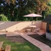 Отель House with 2 Bedrooms in Sainte-Geneviève-Lès-Gasny, with Enclosed Garden And Wifi, фото 7