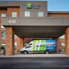 Отель Holiday Inn Express & Suites Madison Central, an IHG Hotel, фото 1