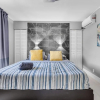 Отель Hollywood Hills 3BD Home, фото 19