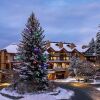 Отель Whistler Village Inn And Suites, фото 19