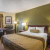 Отель Econo Lodge Inn & Suites, фото 7