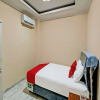Отель OYO 92193 Kos 21, фото 21