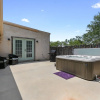 Отель New! Luxury Casita W/hot-tub&firepit&countryviews, фото 1