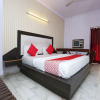 Отель OYO 11858 Hotel Shiv Murti Grand, фото 5