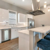 Отель Spacious 4BR 10 Min to French Quarter, фото 3