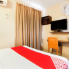 Отель OYO 89518 Sejati Hotel, фото 2