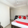Отель OYO 30240 Shri Radha Palace, фото 3