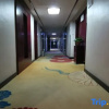 Отель Swan Theme Culture Hotel (Zhengzhou Railway Station East Plaza Branch), фото 3