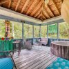 Отель Peaceful Pocono Retreat: Hot Tub & Covered Deck!, фото 1