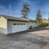 Отель Port Townsend Escape w/ Deck, Bay & Mountain Views, фото 4