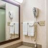 Отель Quality Inn & Suites, фото 9