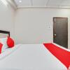 Отель Green Park Suites by OYO Rooms, фото 2