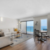 Отель THE Summit 1513 - Beach Loft, фото 14