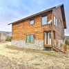 Отель Secluded Granby Mtn Cabin: 75 Acres & Views, фото 1
