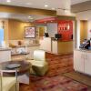 Отель TownePlace Suites by Marriott Galveston Island, фото 19