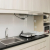 Отель Nice And Comfy Studio Azalea Suites Apartment, фото 3