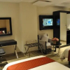 Отель Shaans I Suites, фото 4