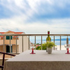 Отель Sea View Apartment Studio for 2-3 People - Close to Commodities, фото 10