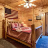 Отель Hemlock Inn - Eight Bedroom Cabin, фото 5