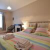 Отель Cosy Holiday Home in Port-en-bessin-huppain With Garden, фото 7