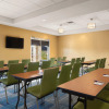 Отель Holiday Inn Express & Suites Edinburg-McAllen Area, an IHG Hotel, фото 20