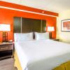 Отель Atwell Suites Austin Airport, an IHG Hotel, фото 7