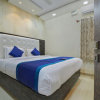 Отель Mahalakshmi Suites By OYO Rooms, фото 3