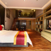 Отель HeeFun Apartment Hotel GZ Poly D Plaza, фото 5