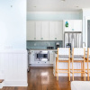 Отель Pearl by Avantstay Idyllic Seaside Getaway w/ 2 Large Decks & Lush Garden, фото 10
