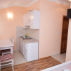 Отель Refreshing Apartment in Podstrana With Garden, фото 2