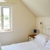 Отель Pet-friendly lakeside house on Spring Lake in the Cotswold Water Park, фото 9