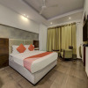 Отель OYO Flagship 17107 Green Leaves LB Nagar, фото 7