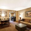 Отель Embassy Suites by Hilton Chicago Downtown River North, фото 25