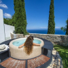 Отель Casa Elena - In the Center of Praiano Parking Panoramic Hot tub, фото 17