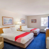Отель Econo Lodge  Inn & Suites Lake Of The Ozarks, фото 3