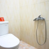 Отель RedDoorz @ Jalan Kedawung, фото 5