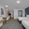 Отель TownePlace Suites by Marriott Phoenix Glendale Sports & Entertainment District, фото 6