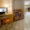 Отель Americas Best Value Inn Addison Dallas, фото 8