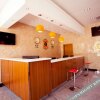 Отель Super 8 Linxia Yiwu International Business Plaza, фото 3
