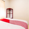 Отель Pondok Wisata Istana Xi by OYO Rooms, фото 13