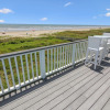 Отель Beachfront Melody 4 Bedroom Home, фото 8