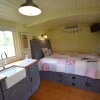 Отель Keepers Cosy, Shepherds Hut , Alresford 491853, фото 5