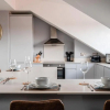 Отель Lovely 2-bed double en-suite with Cathedral views, фото 13