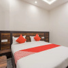 Отель OYO 14355 Hotel Kasturi, фото 16