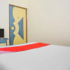 Отель OYO Flagship 15921 Hotel Golden Rock, фото 12