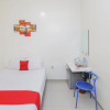Отель RedDoorz Plus @ K23 Rungkut Madya, фото 12