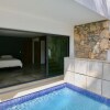 Отель Modern 7 Bedrooms Villa on Private Beach Access, фото 8