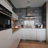Отель Modern Apartment With Balcony, фото 2