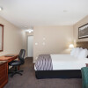 Отель Sandman Hotel Castlegar, фото 4